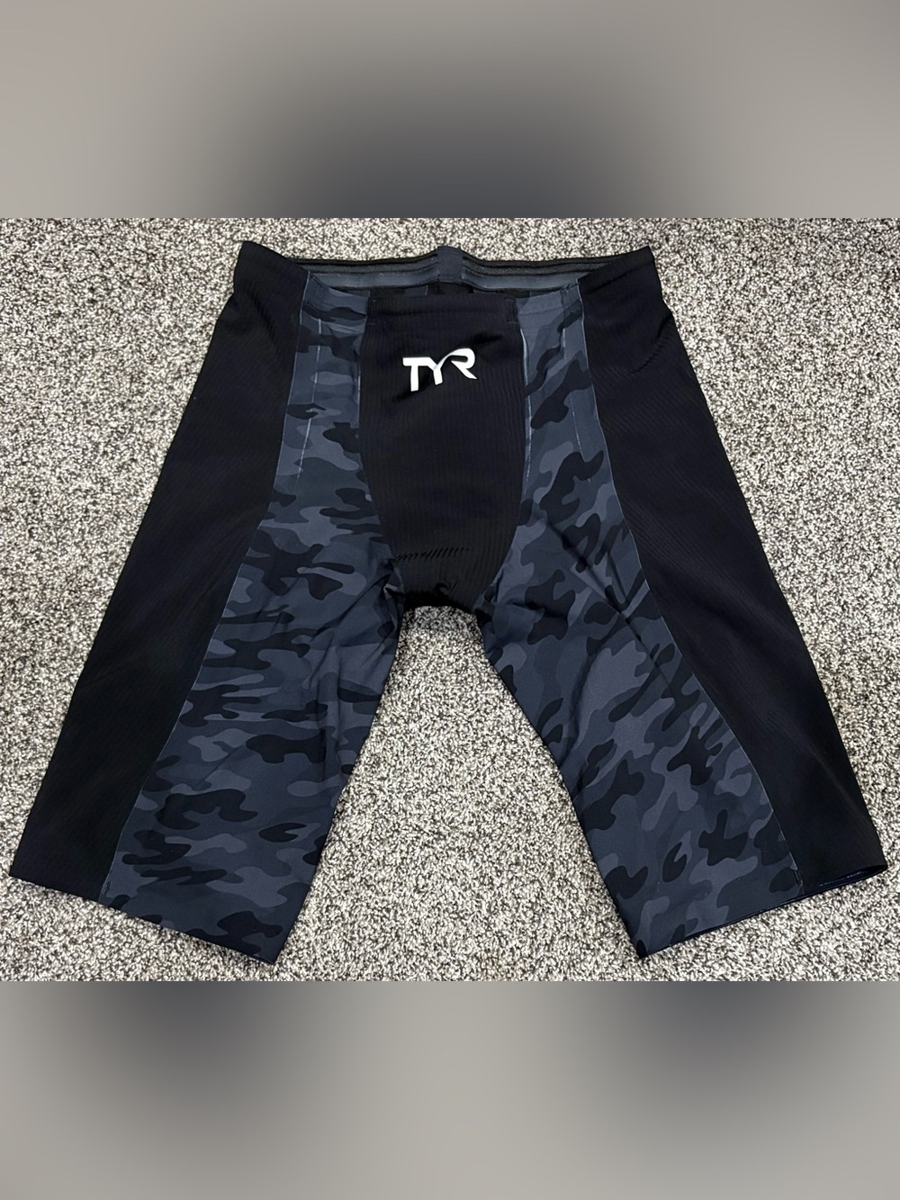 TYR Shockwave High Waist Jammer Tech Suit Men’s 29 Black Camo FINA Racing Swim